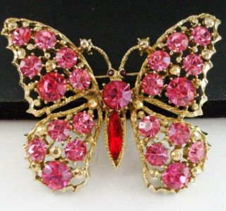 Pretty Vintage Weiss Red & Pink Rhinestone Filigree Butterfly Pin Brooch