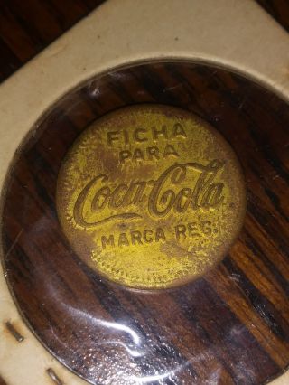 Vintage Ficha Para Coca - Cola M.  R.  Token,  Domestic,  2