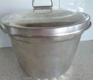Vintage Collectible Bakeware: Tin Mold With Lid/handle: Pudding/gelatin/bundt