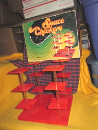 Vintage 1971 Space Checkers 3 - D Board Game By Pacific Game Co.  Very Good Conditio