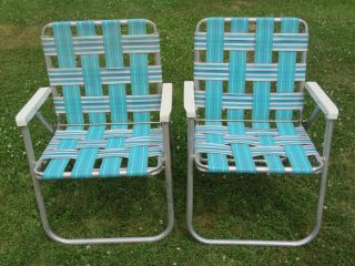 2 Vintage Matching Aluminum Folding Webbed Lawn Arm Beach Patio Chair
