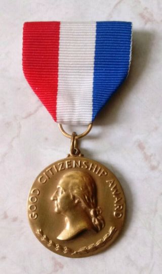 Vintage Daughters Of American Revolution Dar Good Citizenship Award Medal