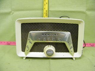 Vintage Admiral Tube Radio,  Model 6c23,  Electric