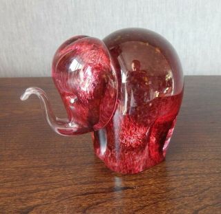 Vintage Wedgwood Glass Pink Mottled Elephant Paperweight - Rsw405