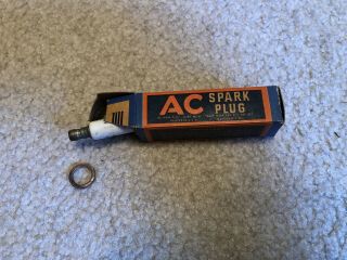 VINTAGE AC Spark Plugs USA (BOX OF 10) 3