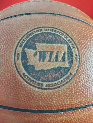 Vintage Wilson jet basketball WIAA 3