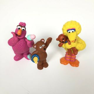 3 Vintage 1997 Sesame Street Big Bird,  Baby Bear,  Telly 3 " Figures