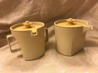 Vintage Tupperware Sugar Bowl And Creamer Set Almond With Gold Push Button Lids