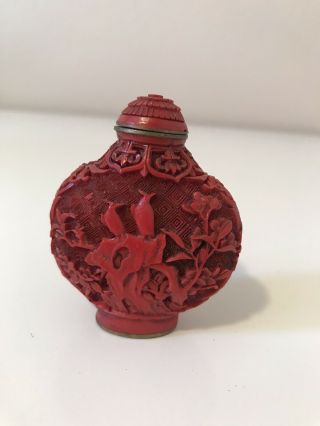 Vintage Chinese Carved Red Lacquered Cinnabar Snuff Bottle