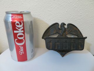 Vintage Wilton Cast Iron Wall Mount Americana Match Hold Eagle Stars And Stripes