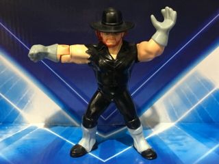 Wwf Vintage Hasbro Wresting Figure - The Undertaker - Series 4
