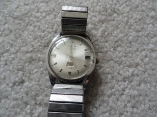 Tarleton 17 Jewels Vintage Wind Up Men ' s Watch - Shows Day and Date 3