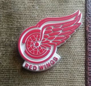 Nhl Vintage Detroit Red Wings Standing Board Hockey Fridge Rubber Magnet