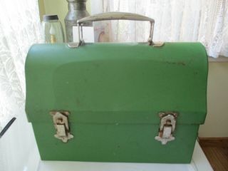 Vintage American Thermos Bottle Co Green Dome Top Lunch Box