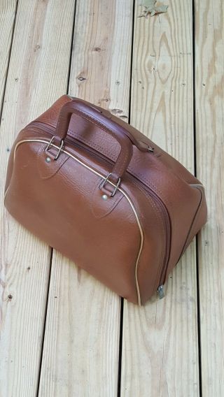 Vintage Bowling Ball Bag With One Ball Wire Rack