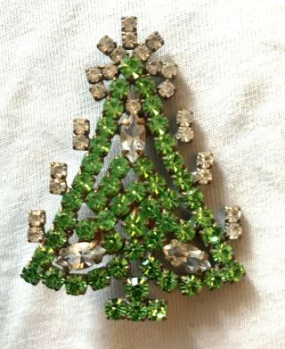 Vintage Style Hand Made - A Pin Christmas Tree Husar.  D Z - 64
