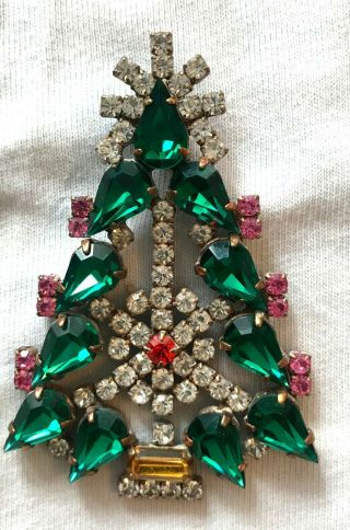 Vintage Style Hand Made - A Pin Christmas Tree Husar.  D Z - 59