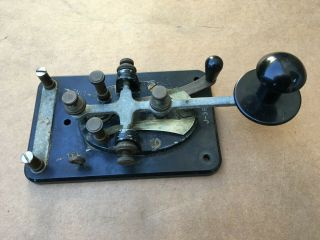 Vintage Wwii Lionel Telegraph Morse Code Key Type J - 38 Bakelite Base