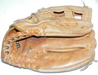 Wilson A9810 13 " Vintage Softball Baseball Glove Rht Grip - Tite