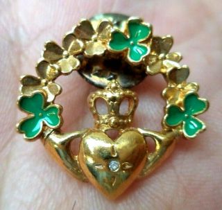 Stunning Vintage Estate Signed Avon Claddagh Heart Crown Clover 3/4 " Pin 2439e
