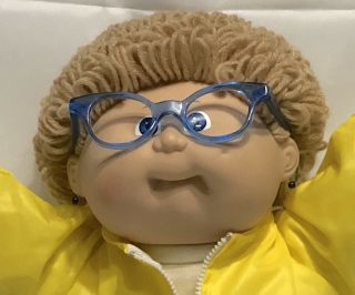 Vintage 1985 Cabbage Patch Doll.  Tan Long Loop Head Mold 8 Body Tag Ok.  Glasses