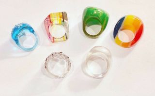 6 Vintage Bakelite,  Lucite & Plastic Rings - Approx.  Size 7 - 8