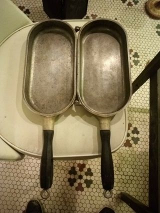 Vintage Master Heavy Duty Cast Aluminum Double Sided Omelet Pan