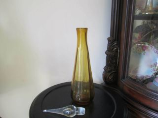 Vintage Mid Century Modern Amber Glass Decanter - Ribbed Design - 3