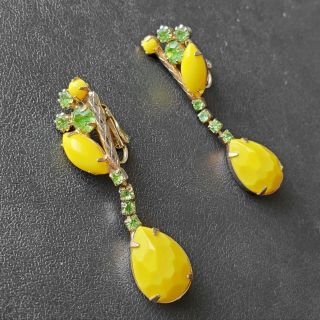 High End Vintage Yellow Glass Green Rhinestone Gold Tn Drop Clip Earrings W154