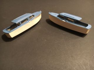 Vintage 1950’s Plastic Cabin Cruisers Identical Pair 4.  5” Long