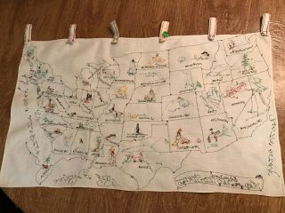 VTG 1940s LINEN OUTLINE MAP 28x17 UNITED STATES EMBROIDER CURTAIN WALL HANGING 6