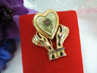 Victorian Vintage Ladies Hands Holding Heart Locket Fur Clip Fabulous Piece