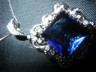 VINTAGE STERLING SILVER ITALY 18 INCH BOX CHAIN & BLUE RUBY 1 3/4 INCH PENDANT 8