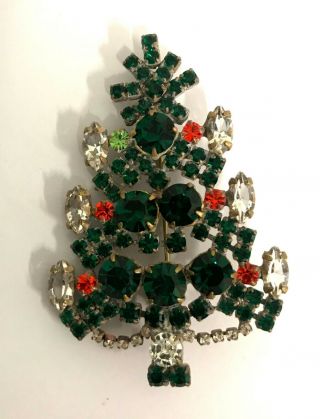 Vintage Style Hand Made - A Pin Christmas Tree Husar.  D S - 524