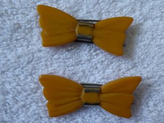Vintage Pair Carved Butterscotch Bakelite Bow Barrettes With Pinch Backs