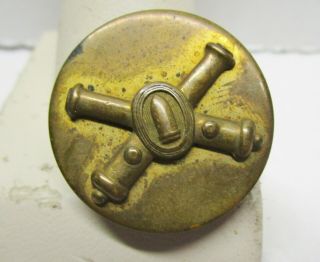 Vintage Ww Ll Brass U.  S.  Military " Crossed Canons W/ Shell " Screw Back Pin