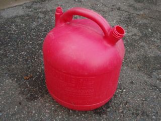 Vintage Eagle 5 Gallon Round Vented Plastic Gas Can Model Pg - 5 No Spout Or Caps
