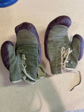 2 Vintage MacGregor Gold Smith Boxing Gloves Man Cave Decor 14oz 3