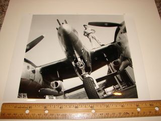 Vintage Military Airplane Aircraft Photo Photograph 8x10 Soldier On Wing P - 38