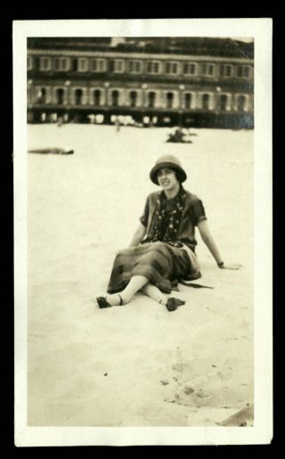 Vintage Pretty Flapper Snapshot Photo 1920s Beach Pose