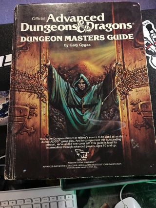 Dungeons And Dragons Dungeon Masters Guide Vintage