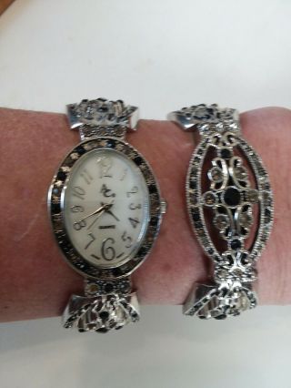 Vintage Look Quartz Ac Watch And Bracelet Set Silver Tone & Black