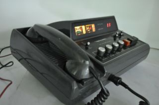 Vintage Realistic / Radio Shack Cb Fone 40 - Trc 454 Base Station - Powers On -