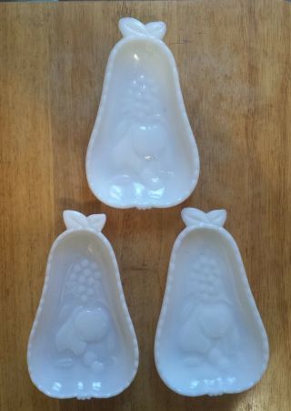 Vtg White Milk Glass Pear Shaped Candy Dish Grapes Fruit Flower Design Set Of 3