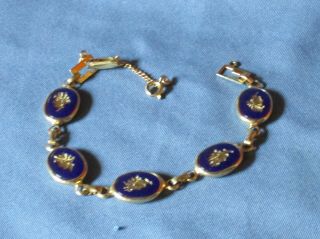 Vintage Gold - Tone Metal Blue Lucite Greco - Roman Intaglio Bracelet