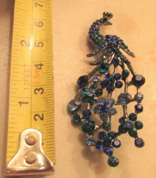 Vintage 80 ' s Chunky Peacock Bird Glass Crystal Rhinestone Pin Brooch Blue Green 2