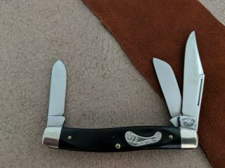 Vintage 3 Blade Frontier Imperial 4434 Pocket Knife