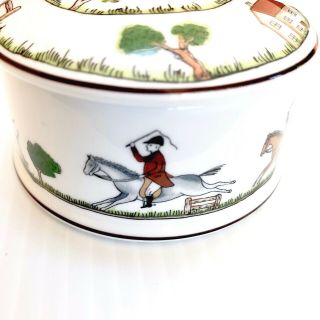 Coalport Hunting Scene Round Trinket Box with Lid Vintage 1980 ' s 1st Quality Eng 3