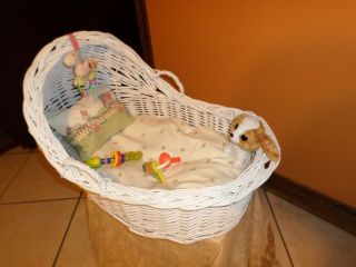 Vintage Primitive Country Chic Handled Basket Doll Baby Bassinet White Wicker