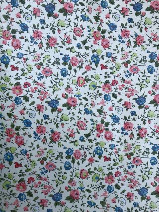 Vintage Schumacher Floral Ditsy Print Wallpaper Roll